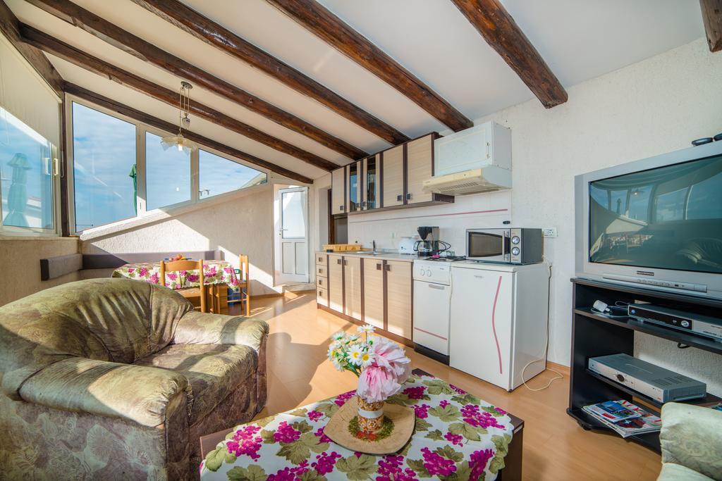 Apartments Daria Rovinj Habitación foto